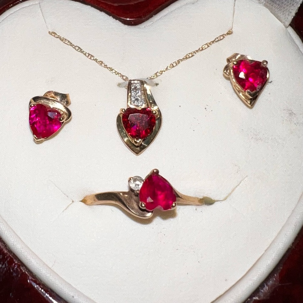 10K Gold Lab? Ruby Jewelry Set - Picture 7 of 16